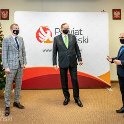 2020-12-09 wręczenie Odznaki Honorowej za zasługi dla PT (6)