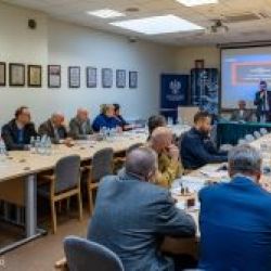 2025-02-25 Spotkanie wojewody z pracownikami ZKiOC z powiatu (1)