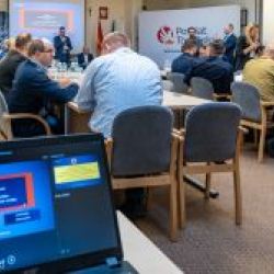 2025-02-25 Spotkanie wojewody z pracownikami ZKiOC z powiatu (2)