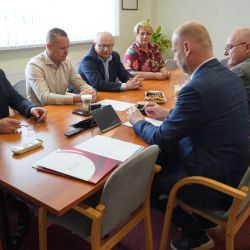 2025-06-27 Podpisanie umowy (1)