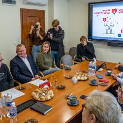 2025-10-03 Podsumowanie akcji Powiat Dobrych Ludzi_konferencja prasowa fot. A. (8)