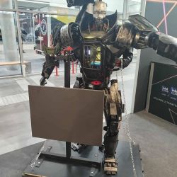 uczniowie z ZS CKU w Gronowie na Poznań Game Arena 2025 w Poznaniu