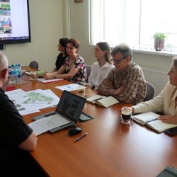 Spotkanie w sprawie realizacji projektu ŚDS Osiek nad Wisłą (4)