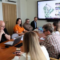 Spotkanie w sprawie realizacji projektu ŚDS Osiek nad Wisłą (5)