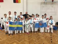 Młodzi karatecy wrócili z turnieju z medalami