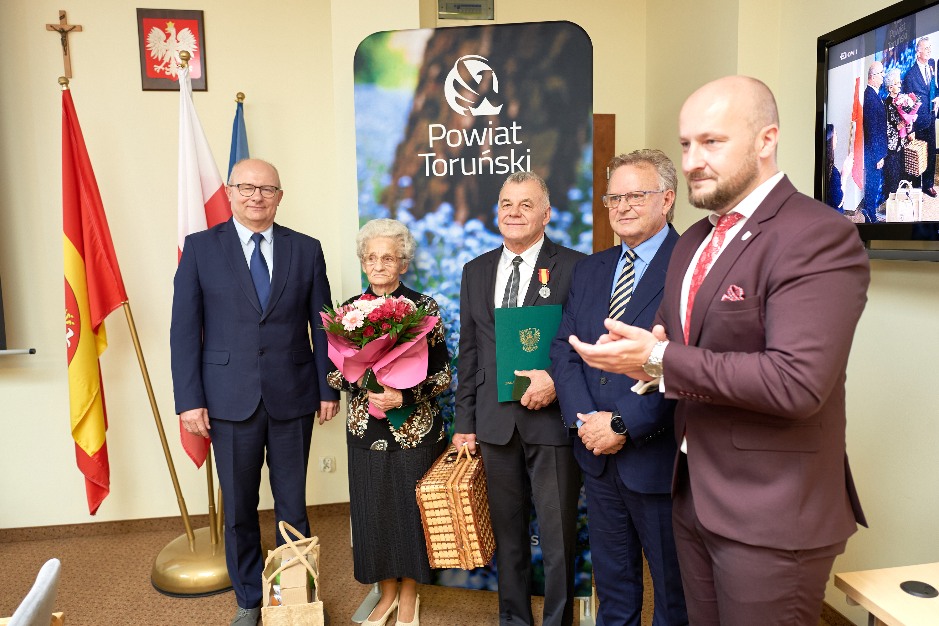 Zarząd Powiatu z wotum zaufania, mamy też nowych odznaczonych za zasługi dla powiatu