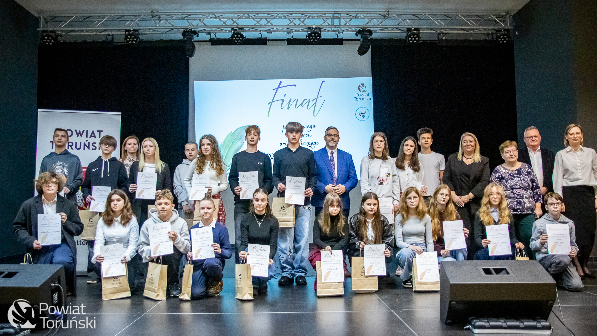 Kolejna edycja Powiatowego Konkursu Ortograficznego „O pióro Starosty” już za nami