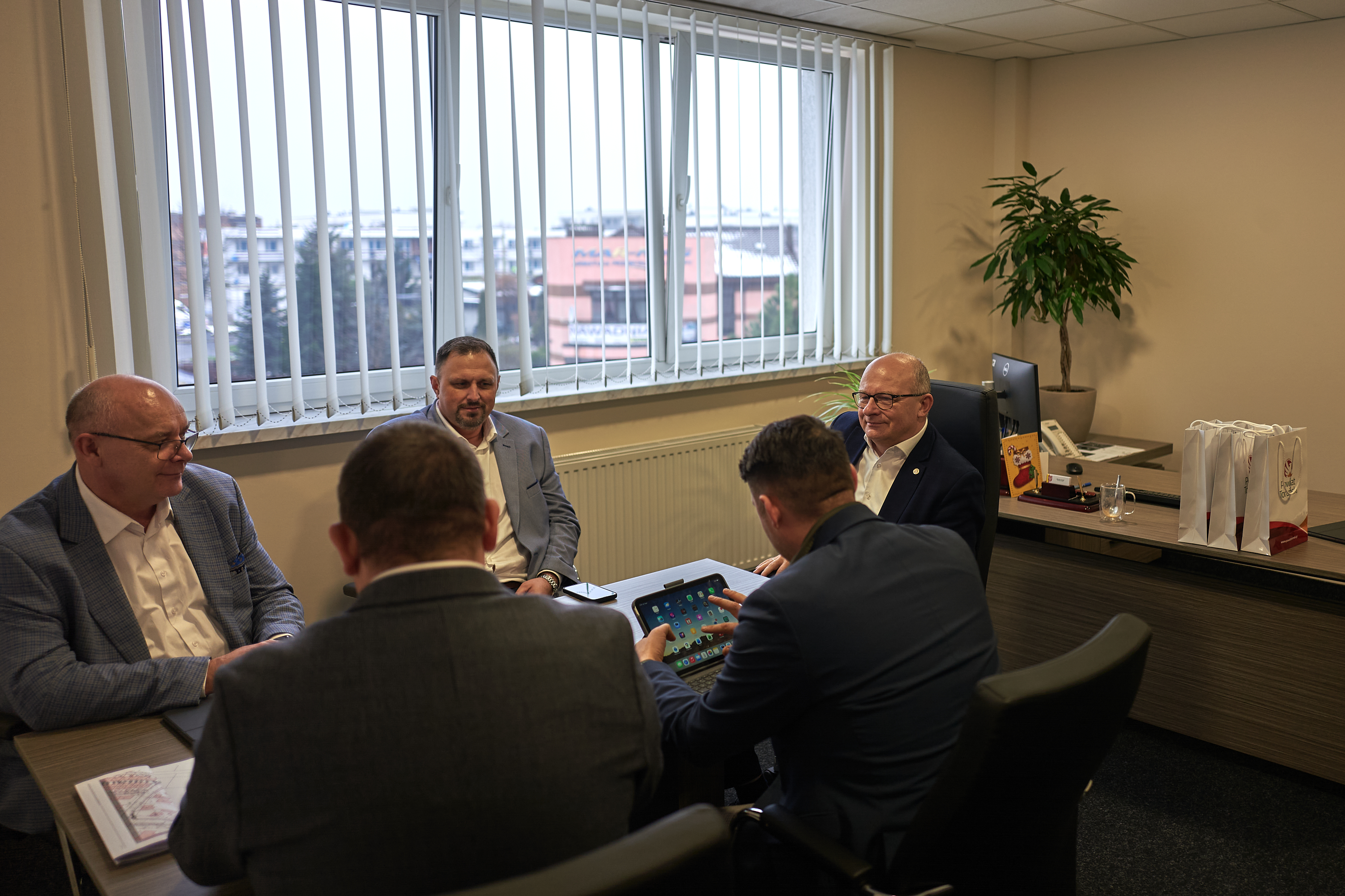 Spotkanie w Starostwie Powiatowym w Toruniu dotyczące potrzeb remontowych na drogach wojewódzkich