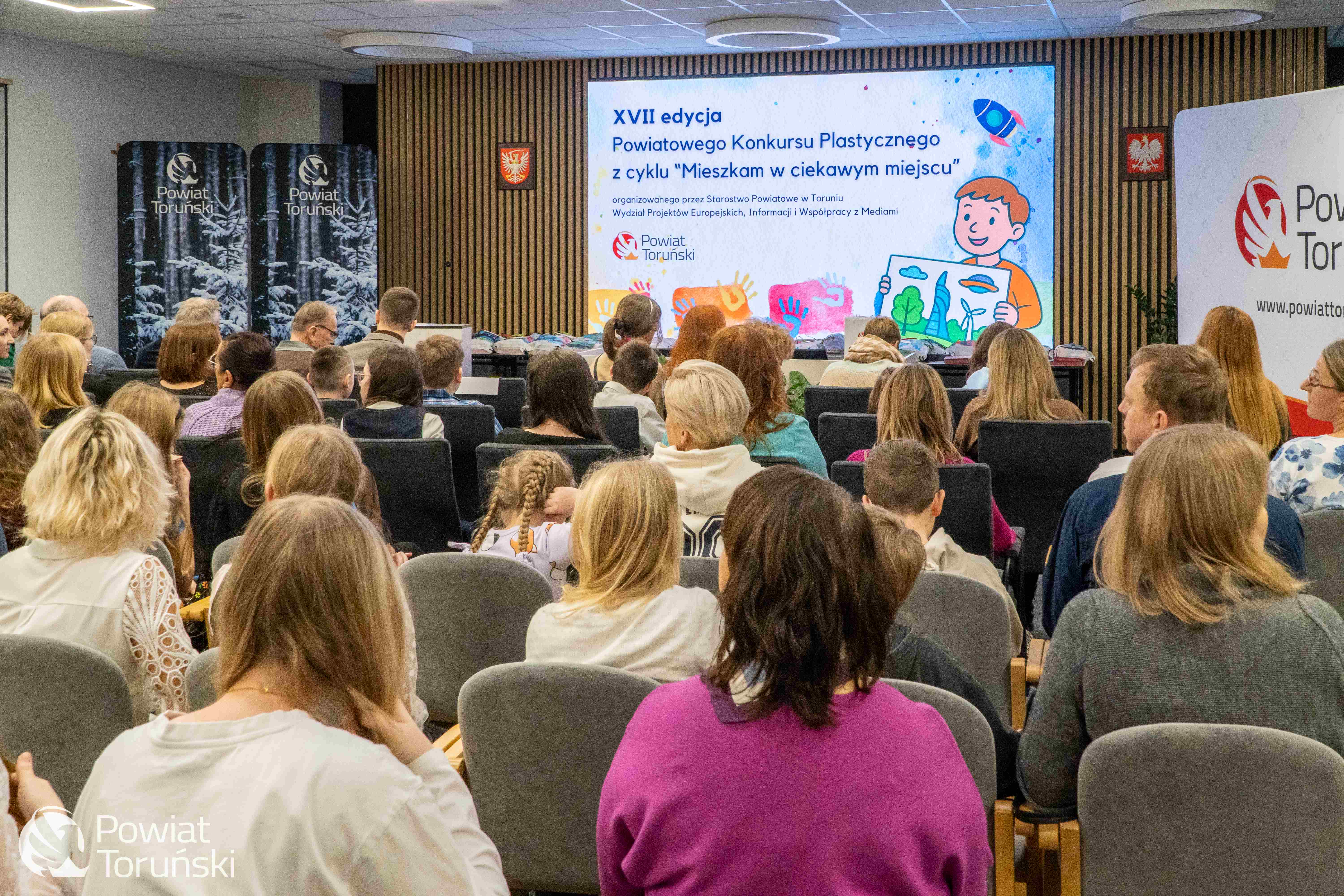 Uroczysta gala podsumowująca 17. edycję konkursu plastycznego „Mieszkam w ciekawym miejscu”
