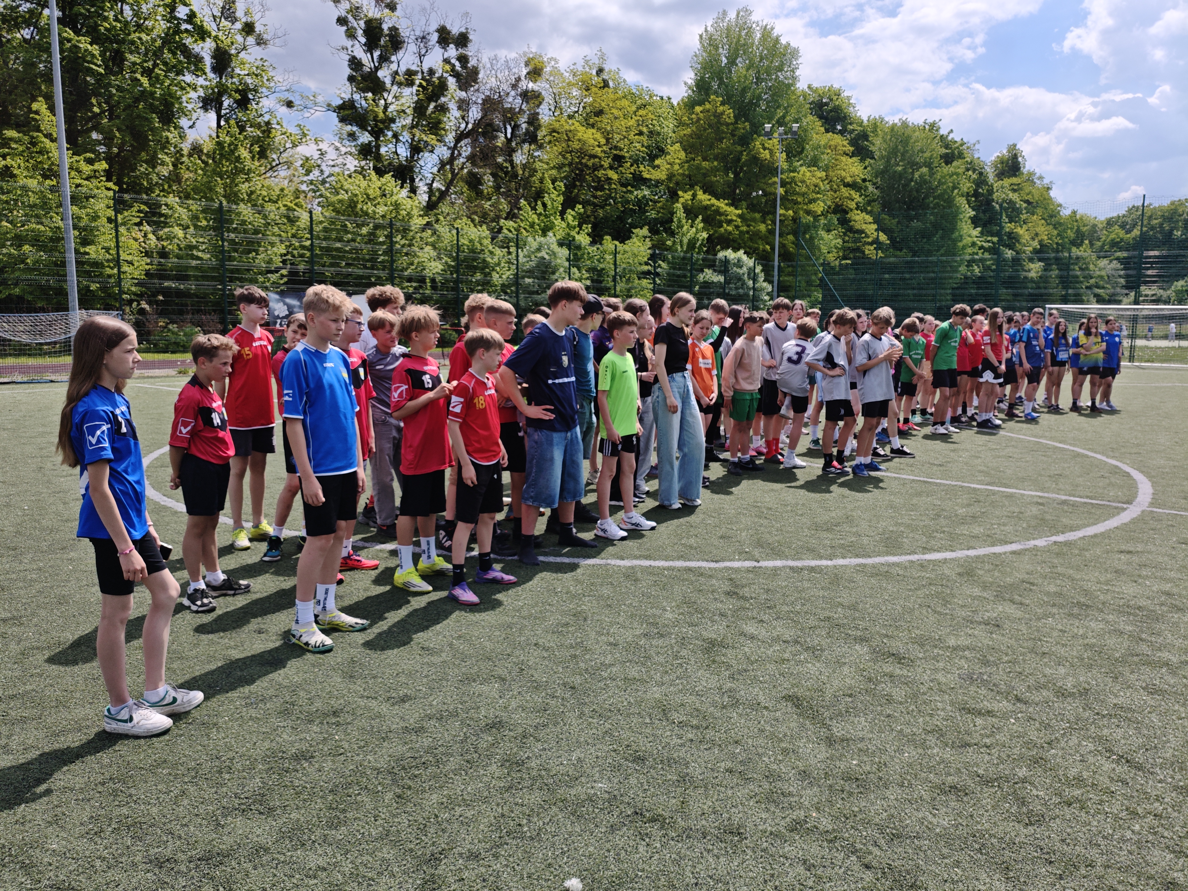 Gorąca atmosfera i zacięta walka - Powiatowy Czwórbój Lekkoatletyczny!